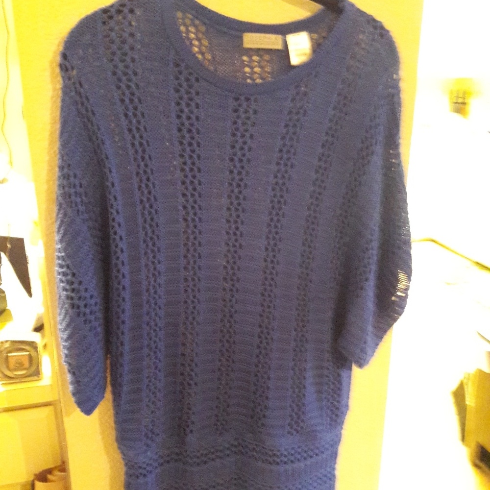 Sweater - Picture 2 of 4